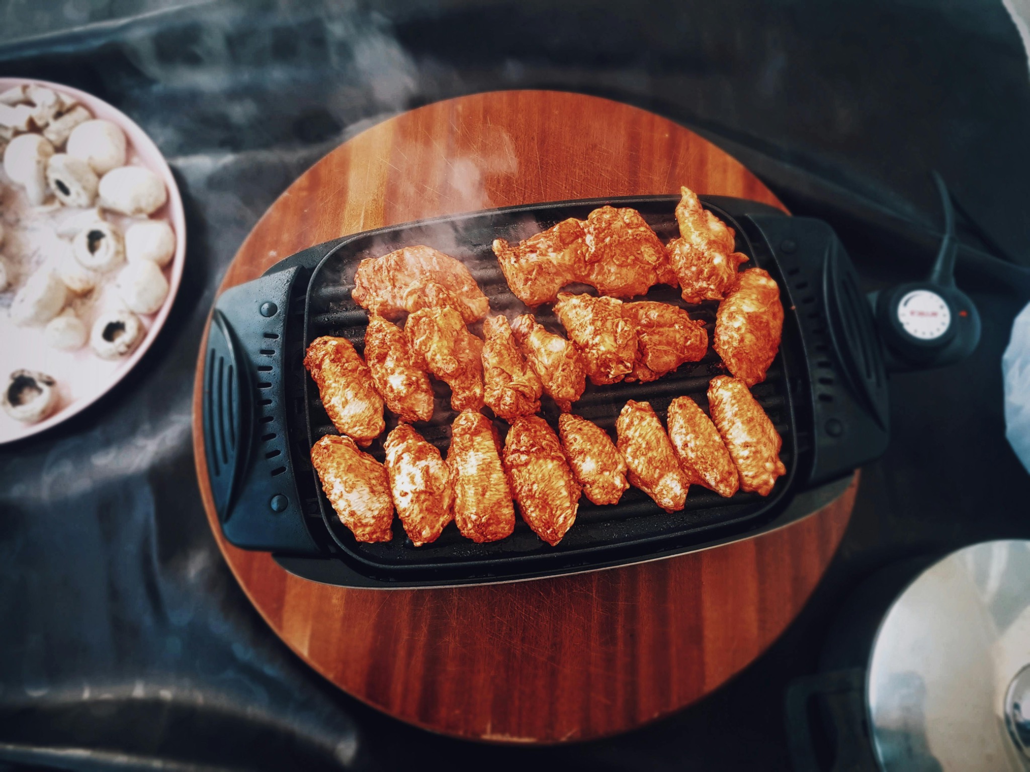Smoky BBQ Chicken Wings